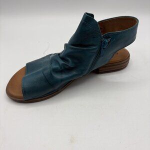 Miz Mooz Dylan Sandal Teal Womens US 7.5-8 EU 38 Single RIGHT Shoe Leather Zip